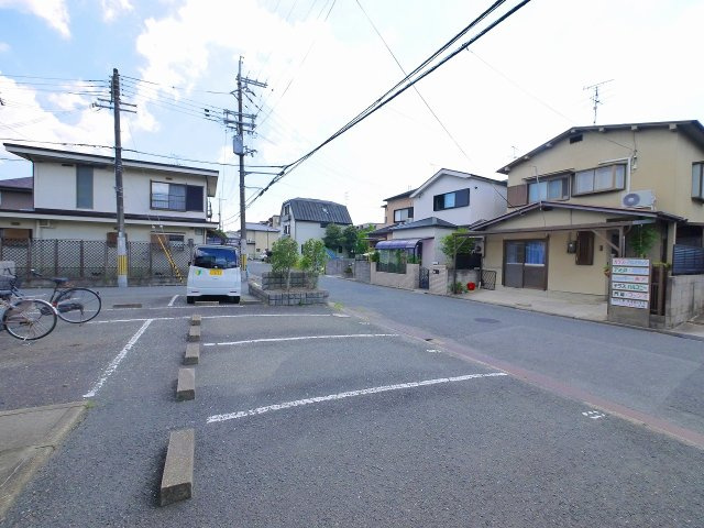 エステートピアにいやまⅡの駐車場|駐車場完備です