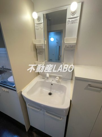 エスリードコート難波ウエストの洗面所