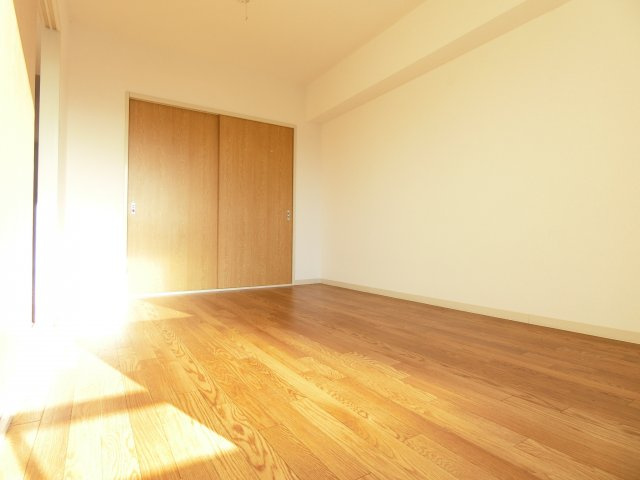 ブエナビスタ和泉中央の寝室|同物件別部屋イメージ写真