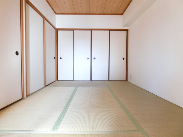 ブエナビスタ和泉中央の和室|同物件別部屋イメージ写真