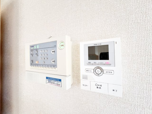 アヴニールのセキュリティ|※別部屋参考写真