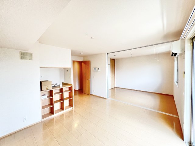 アヴニールの居間・リビング|※別部屋参考写真