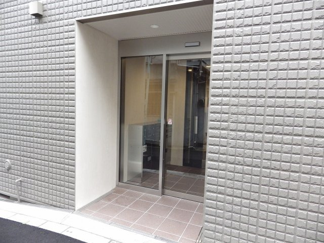 solana護国寺のエントランス