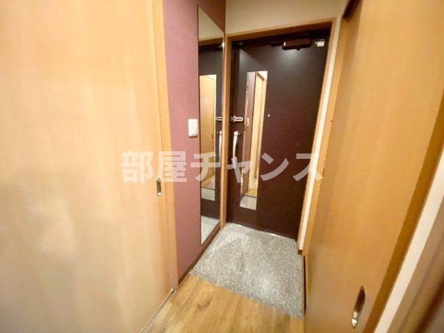 グランエターナ名古屋鶴舞の玄関