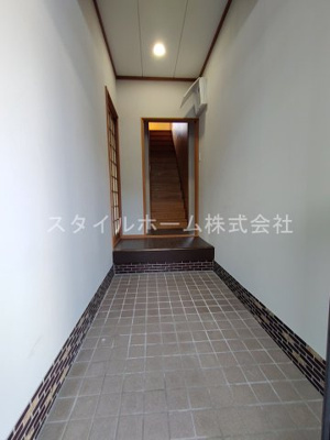 【玄関】 | 嵩山町戸建