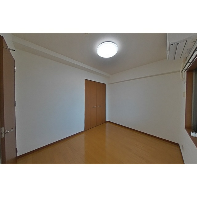 岐阜市鹿島町５丁目の賃貸マンションの内装