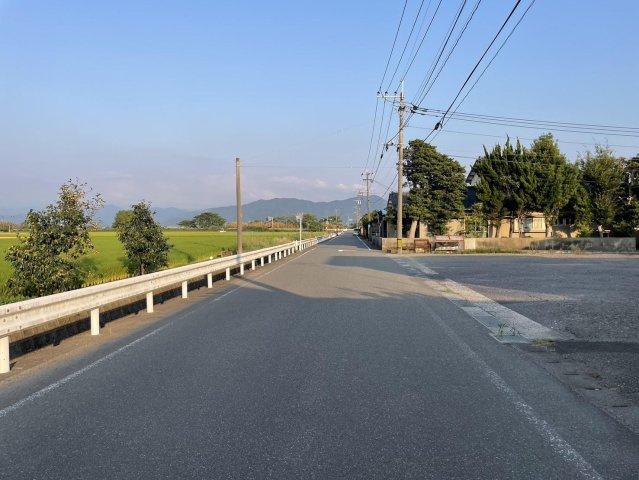農家の方へおすすめ！　昭和日進町更地の前面道路含む現地写真
