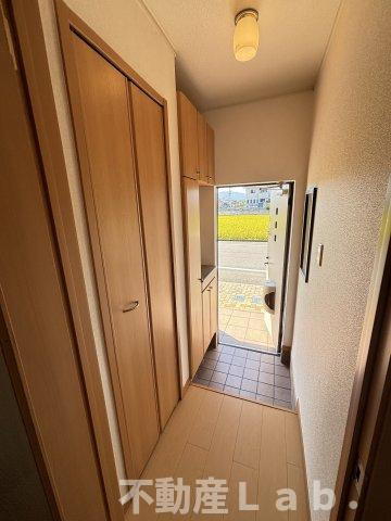 ブローテ　Ⅰの玄関