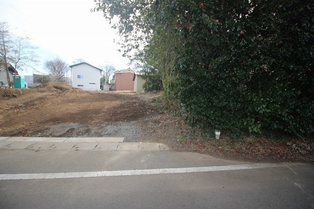 野木町野木の外観|南側との境界部分（2024年2月撮影）