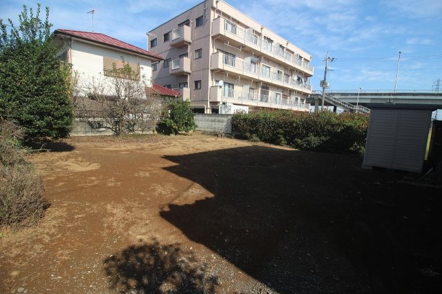 野木町丸林の外観|南側より敷地を北方向へ（2021年10月撮影）
