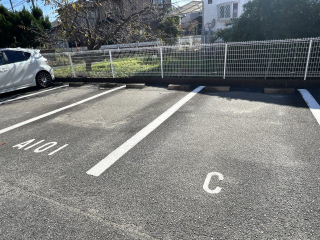 アムラインＢの駐車場