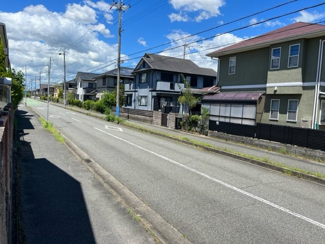 神戸市北区西山１丁目　土地の前面道路含む現地写真