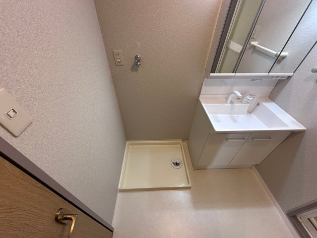 【洗面所】 | グランプラース