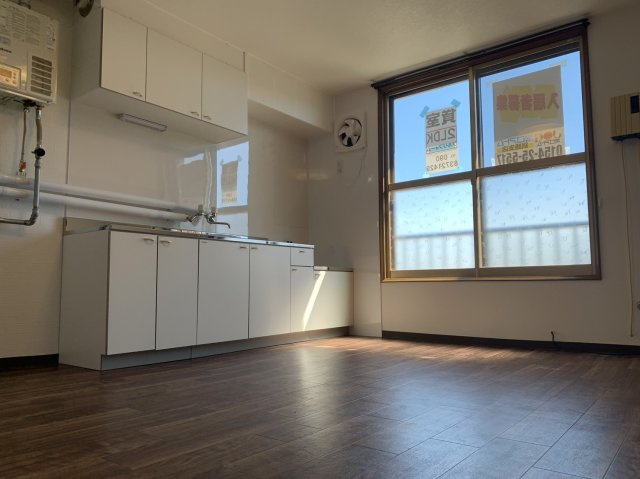 ハイツK・Iの居間・リビング