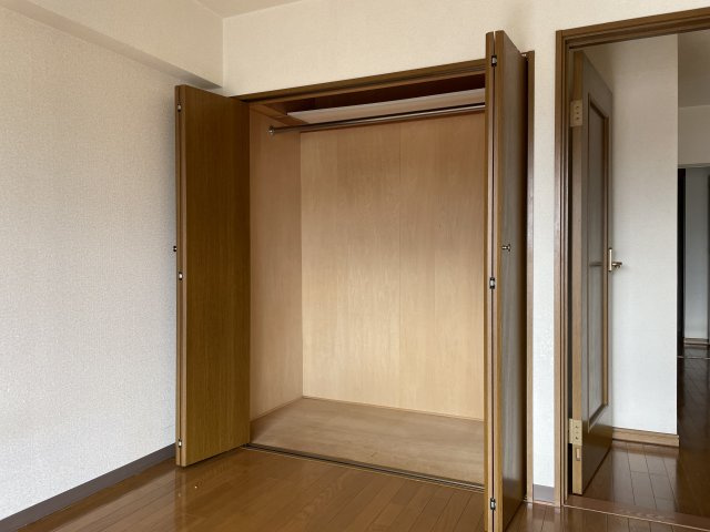 西川口ローヤルコーポの収納
