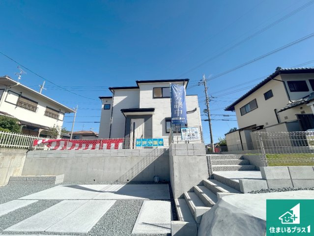 川辺郡猪名川町伏見台　第8期　新築一戸建ての外観|安心の10年保証！外観を美しく保ち、雨水で汚れを落とします！気になることがありましたら、お気軽にお問い合わせください！