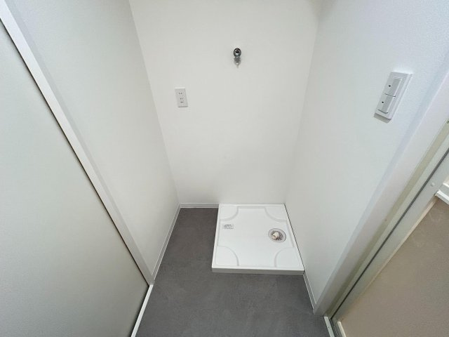 ◆京阪本線『中書島』駅徒歩４分＆３沿線利用可能◆令和６年８月フルリノベーション完了◆ペルル伏見桃山Ⅱの洗面所|洗濯機置き場