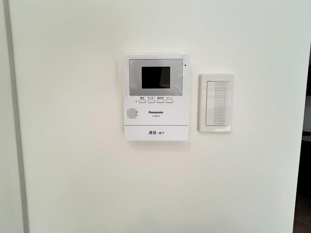 ◆京阪本線『中書島』駅徒歩４分＆３沿線利用可能◆令和６年８月フルリノベーション完了◆ペルル伏見桃山Ⅱのその他|TVモニター付きインターホン