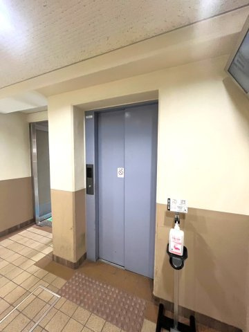 ◆京阪本線『中書島』駅徒歩４分＆３沿線利用可能◆令和６年８月フルリノベーション完了◆ペルル伏見桃山Ⅱのその他共用部分|エレベーター