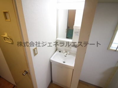 【独立洗面台】 | コーポ萱島 | 独立洗面化粧台付き