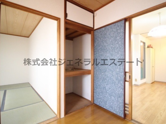 【収納】 | コーポ萱島 | こまごまとしたものを収納できそうですね