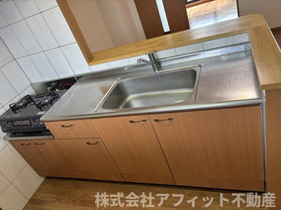 【キッチン】 | ランドマーク曙 壱番館 | 吊戸棚付き