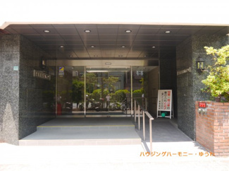 【エントランス】