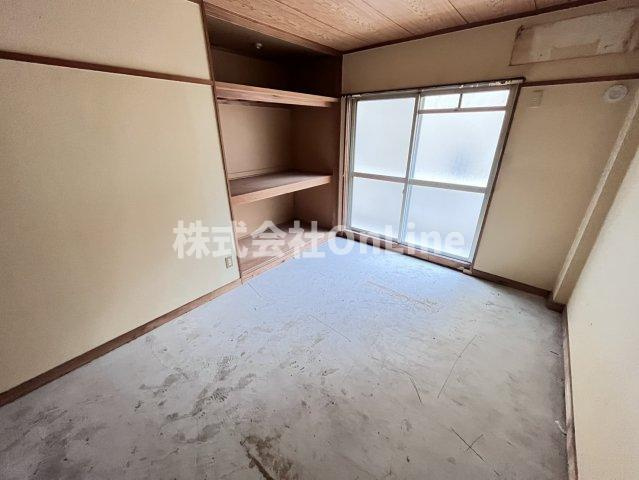 三上マンションの和室