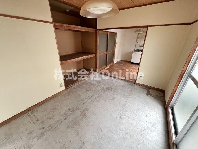 三上マンションの内装