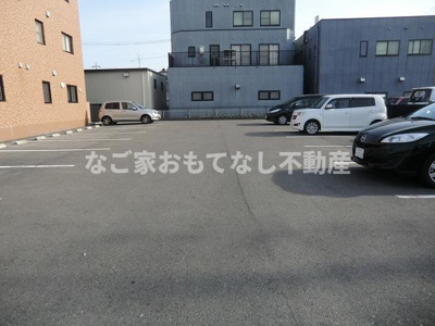 【駐車場】 | ラジュニール（ｒａｊｅｕｎｉｒ）