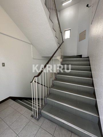 サン岩本ビルのロビー