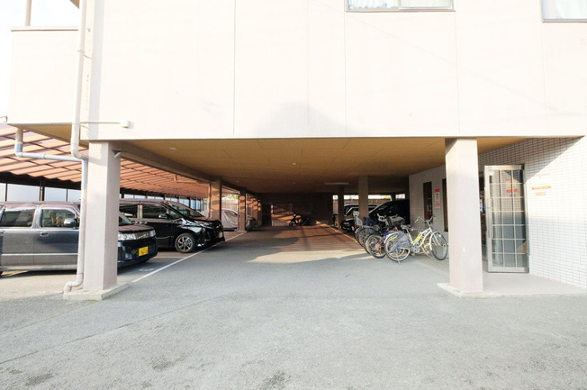 【駐車場】 | サンヴェール高槻 
