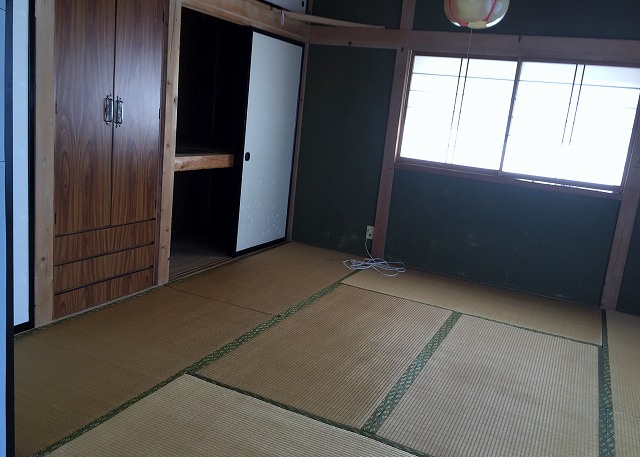 遠野市松崎町白岩の一戸建ての和室