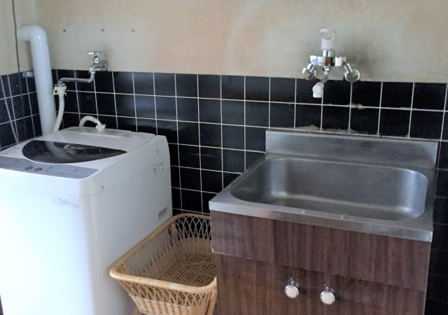 遠野市松崎町白岩の一戸建ての洗面所