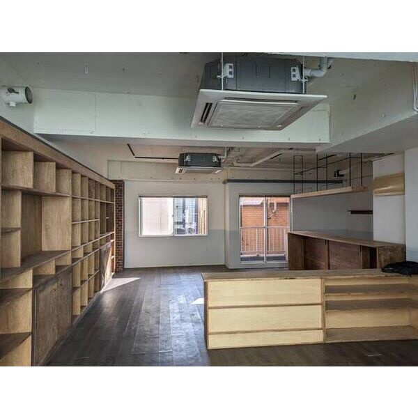 Ｔ＆Ｋビルの内装