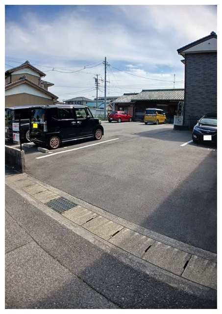 アンプルール　ブワ　高松 　　刈谷市の賃貸ならクラスホーム刈谷店の駐車場
