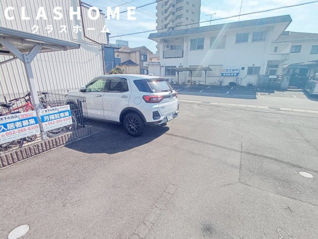 アンプルール　ブワ　高松 　　刈谷市の賃貸ならクラスホーム刈谷店の駐車場