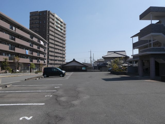 フォーレストGKの駐車場