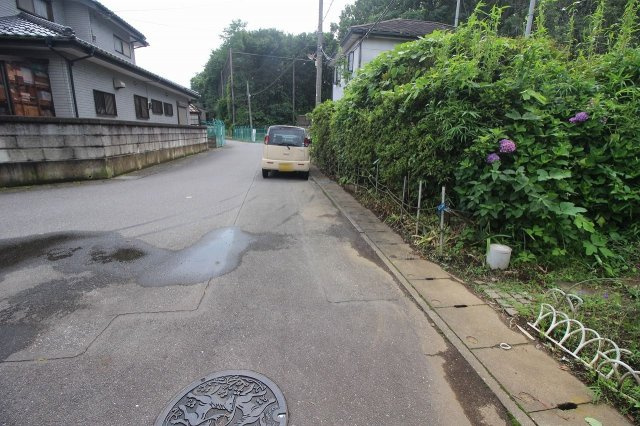 小山市喜沢の前面道路含む現地写真|2020年7月撮影