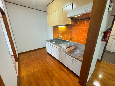  | 海宝マンション