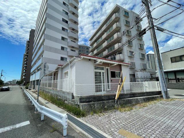 中崎２丁目貸家の外観