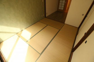 【寝室】