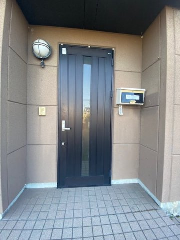 都城市金田町の中古一戸建の玄関