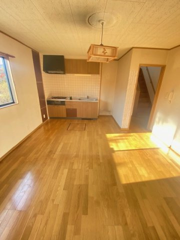 都城市金田町の中古一戸建のキッチン