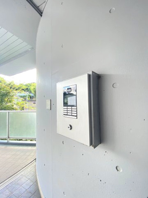 【防犯設備】 | ヒルテラス横浜・保土ヶ谷壱番館 | オートロック完備で防犯面も安心です。