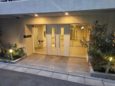 【エントランス】 | クレヴィスタ板橋本町