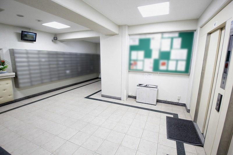 メゾン枚方リバーサイドのその他共用部分|メールボックス　掲示板■物件内覧・資金計画相談・住宅ローン相談、リフォーム相談、お問合せ受付中■
※当日・翌日のご内覧、ご相談はお電話でのお問合せがスムーズです！