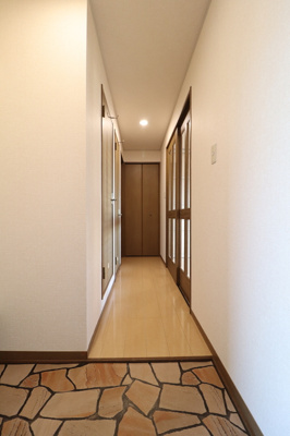 【玄関】 | グラン・デ・ハイツ B