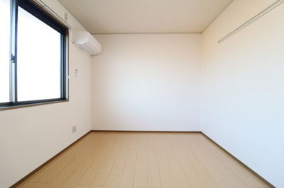 【洋室】 | グラン・デ・ハイツ B