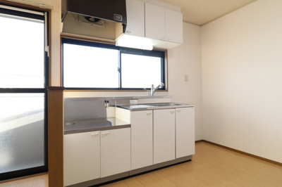 【キッチン】 | グラン・デ・ハイツ B